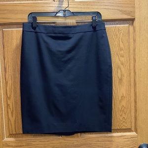 Banana Republic, fine wool black skirt